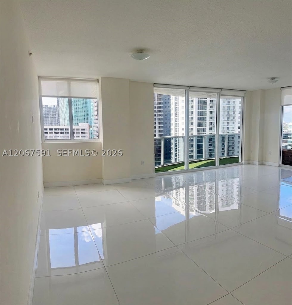 601 NE 23rd St #1605, Miami FL 33137