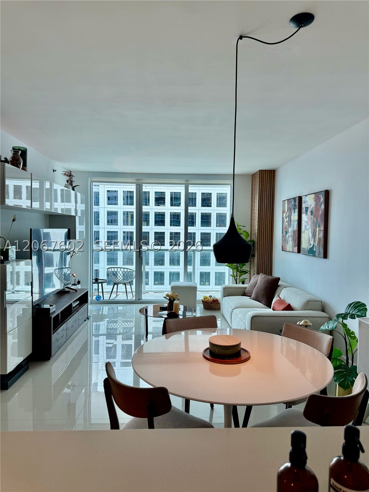 500 Brickell Ave #2706, Miami FL 33131