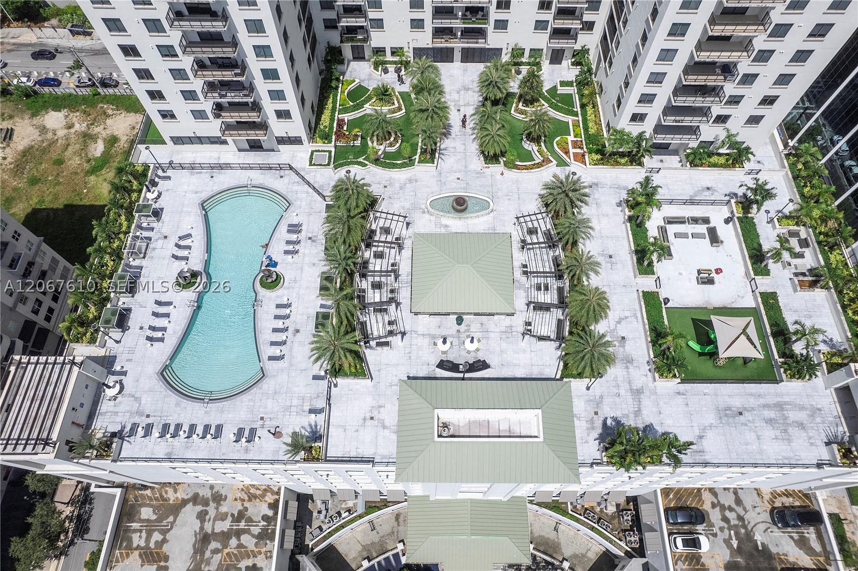999 SW 1st Ave #2115, Miami FL 33130
