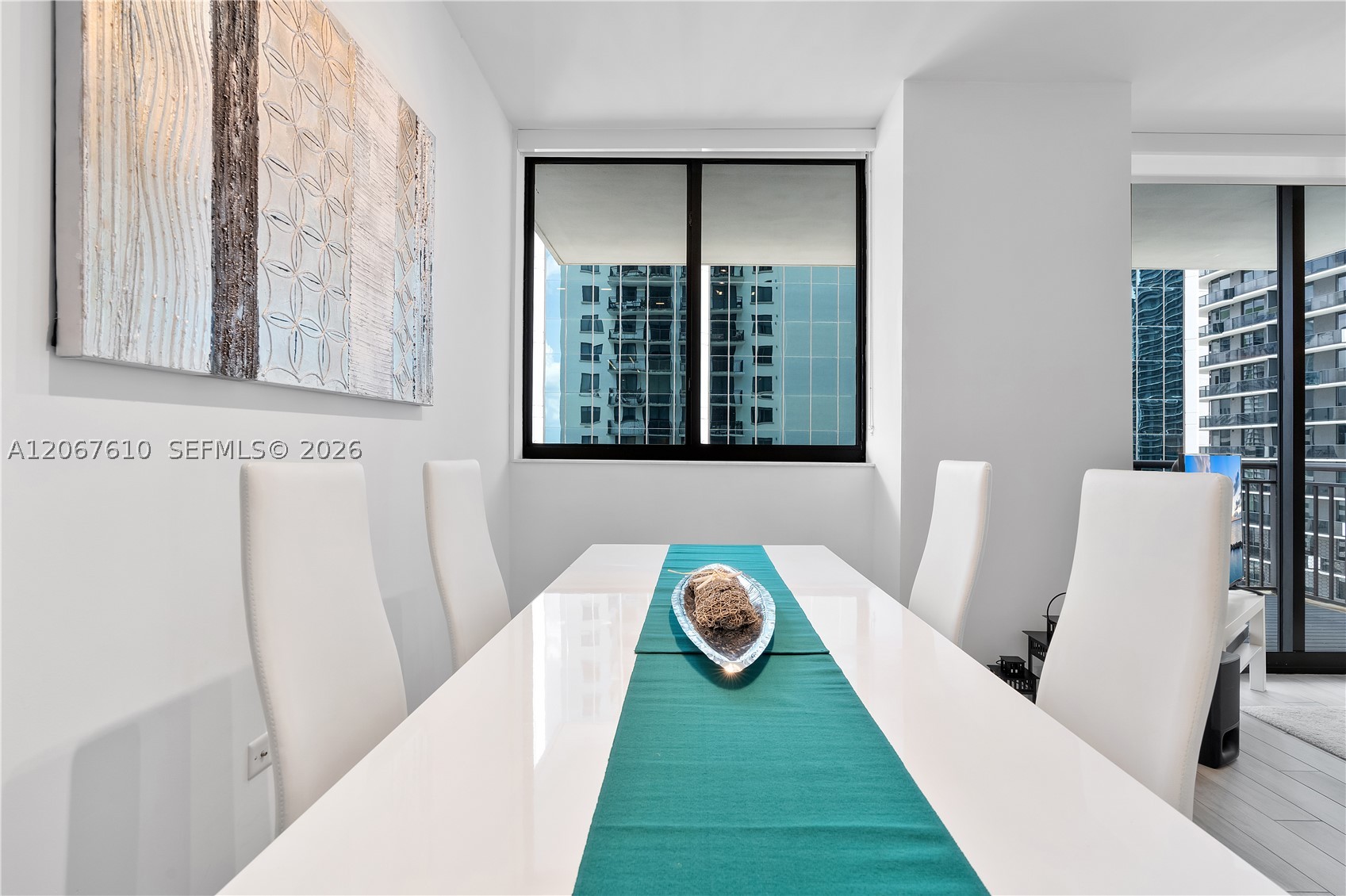 999 SW 1st Ave #2115, Miami FL 33130