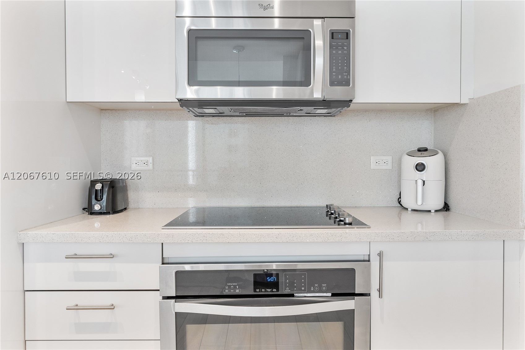 999 SW 1st Ave #2115, Miami FL 33130