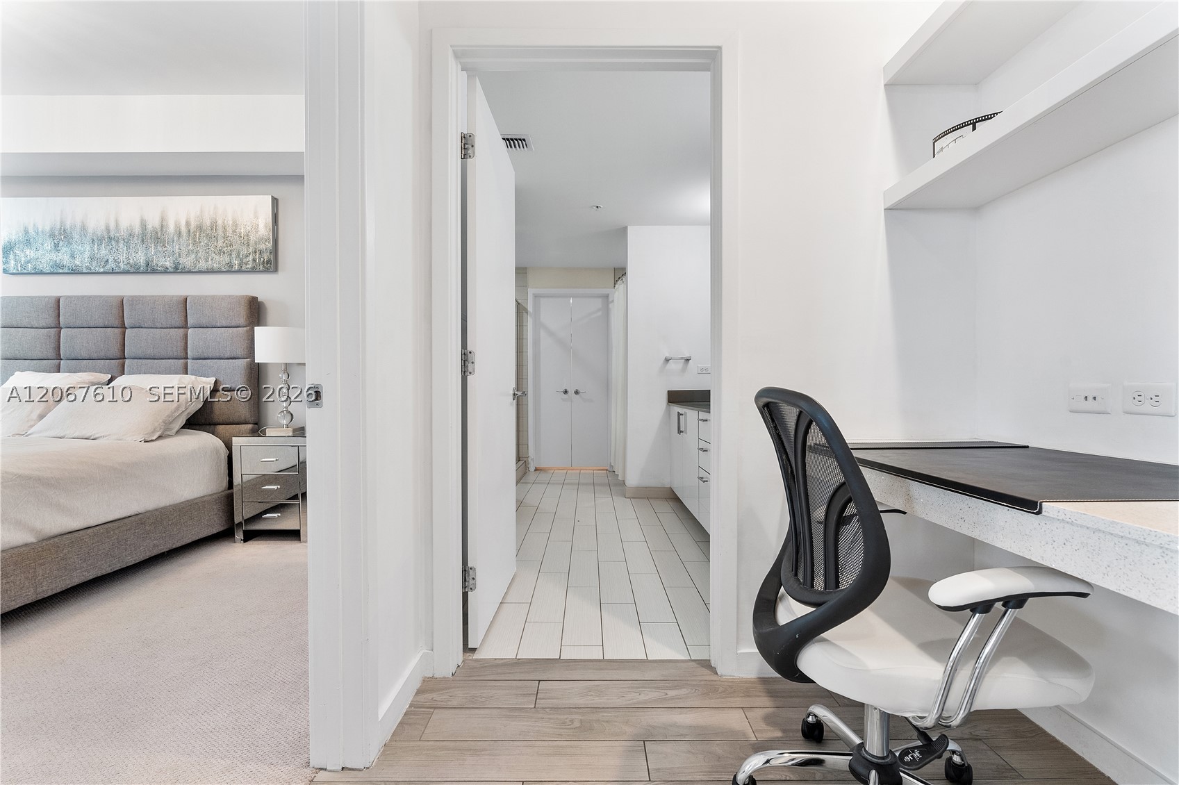 999 SW 1st Ave #2115, Miami FL 33130