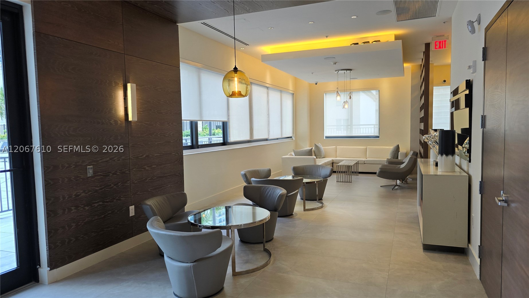 999 SW 1st Ave #2115, Miami FL 33130