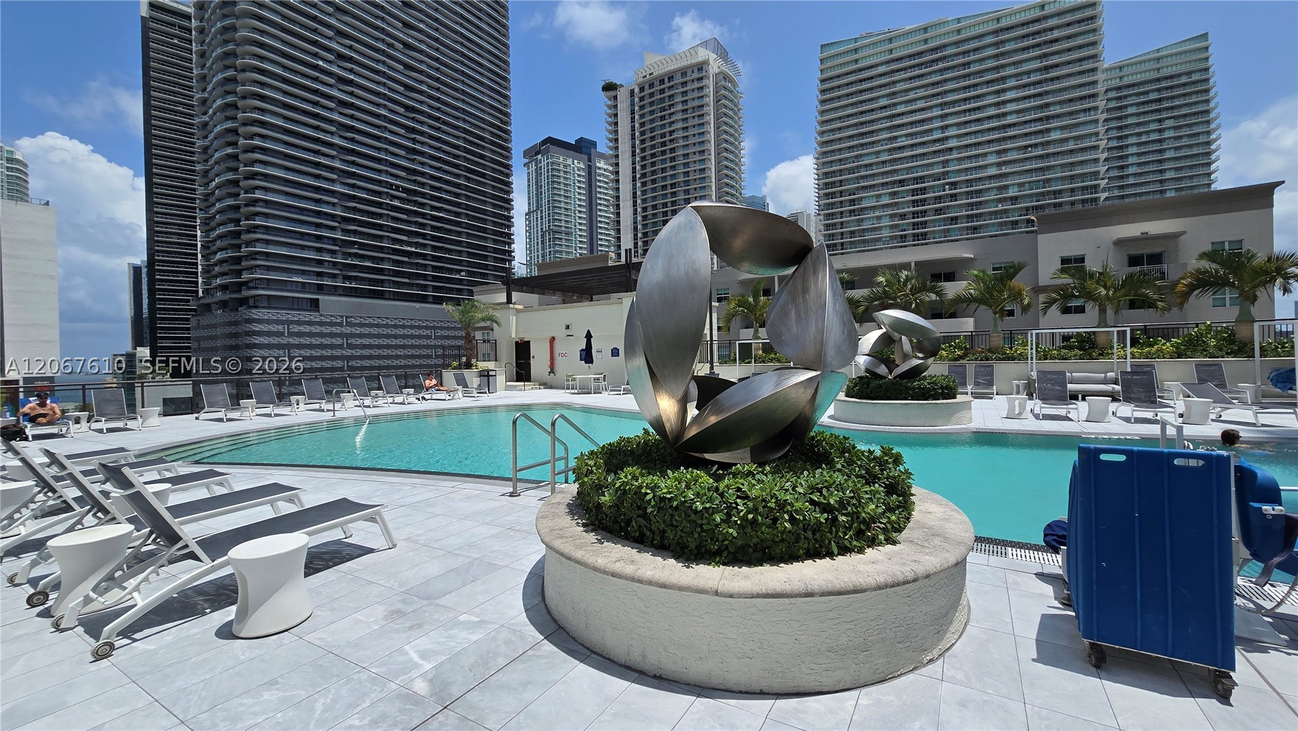 999 SW 1st Ave #2115, Miami FL 33130
