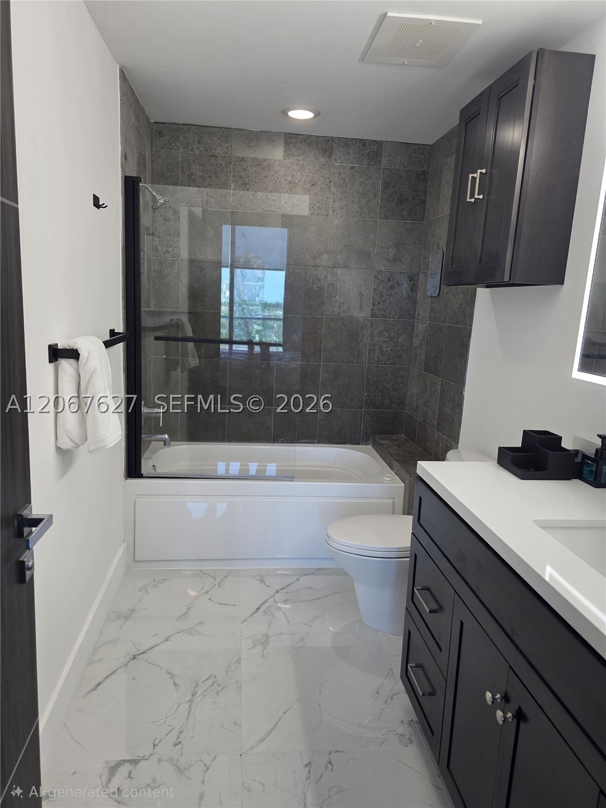 3029 NE 188th St #819, Aventura FL 33180