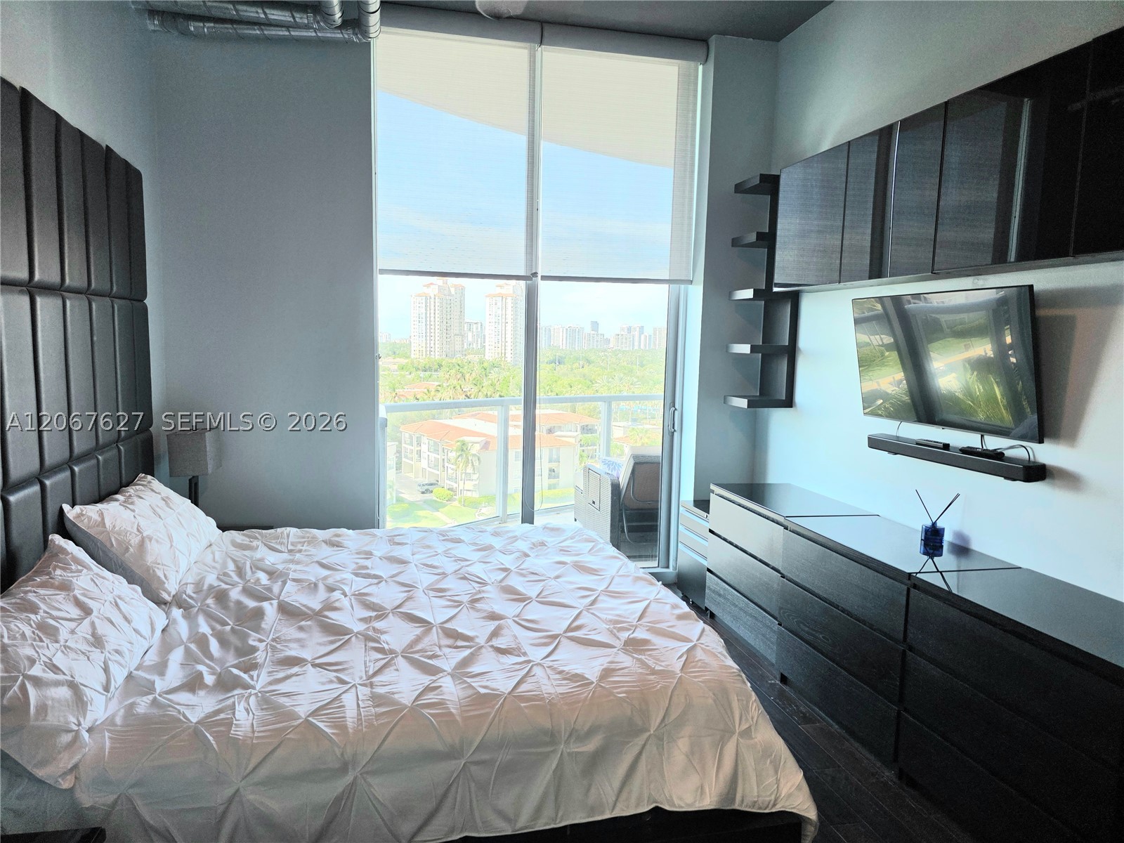 3029 NE 188th St #819, Aventura FL 33180