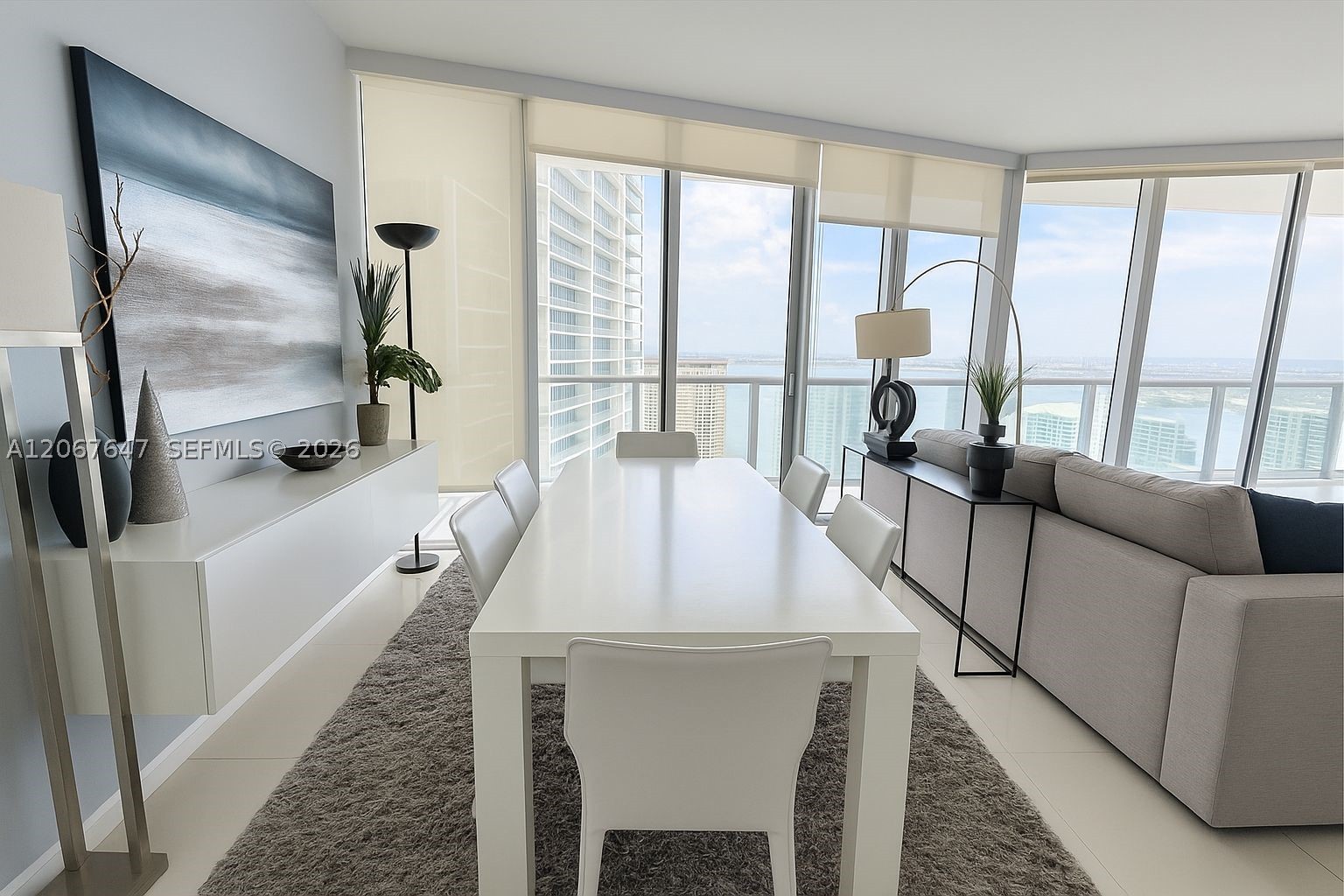 495 Brickell Ave #5104, Miami FL 33131