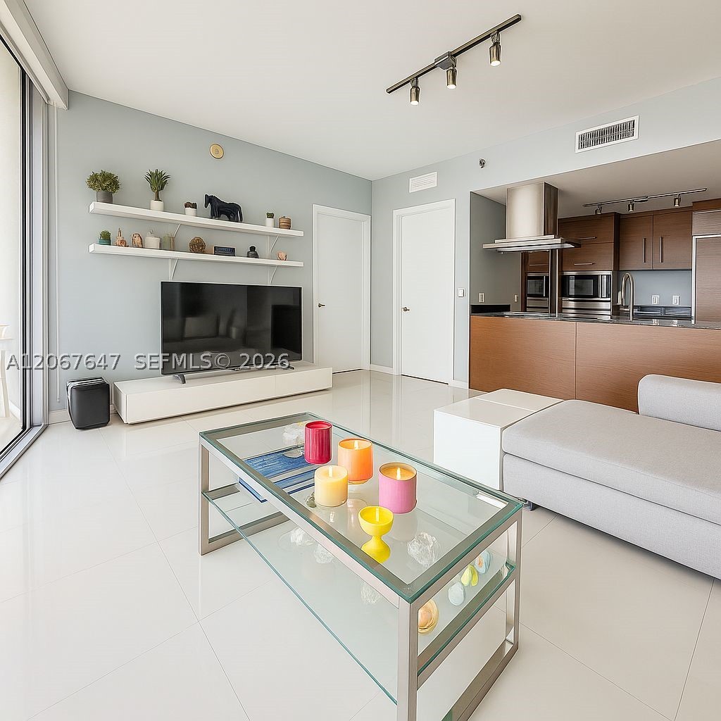 495 Brickell Ave #5104, Miami FL 33131