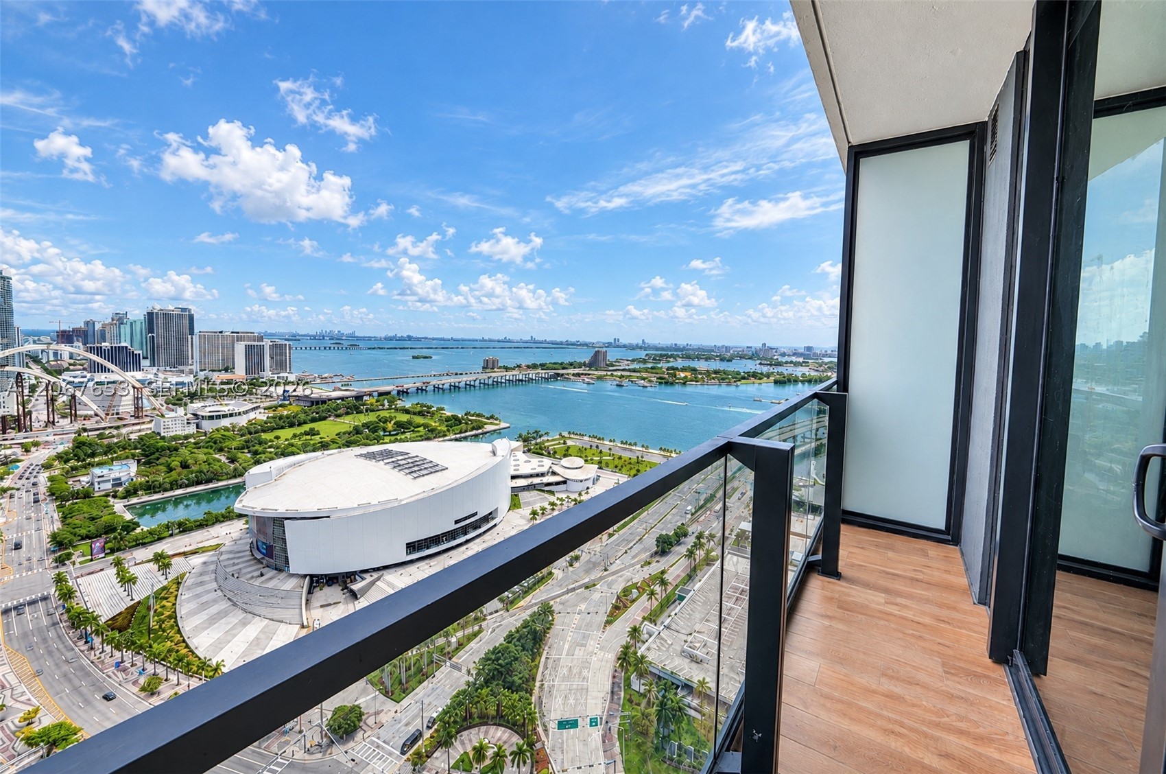 Miami FL 33132 - A12067653