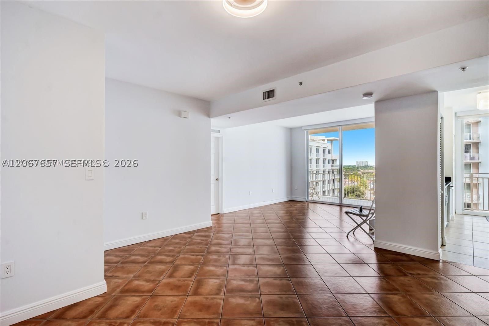 2425 SW 27th Ave #806, Miami FL 33145
