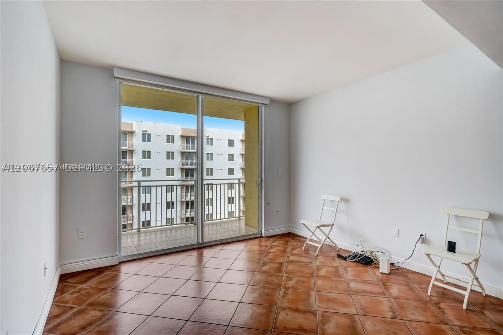 2425 SW 27th Ave #806, Miami FL 33145