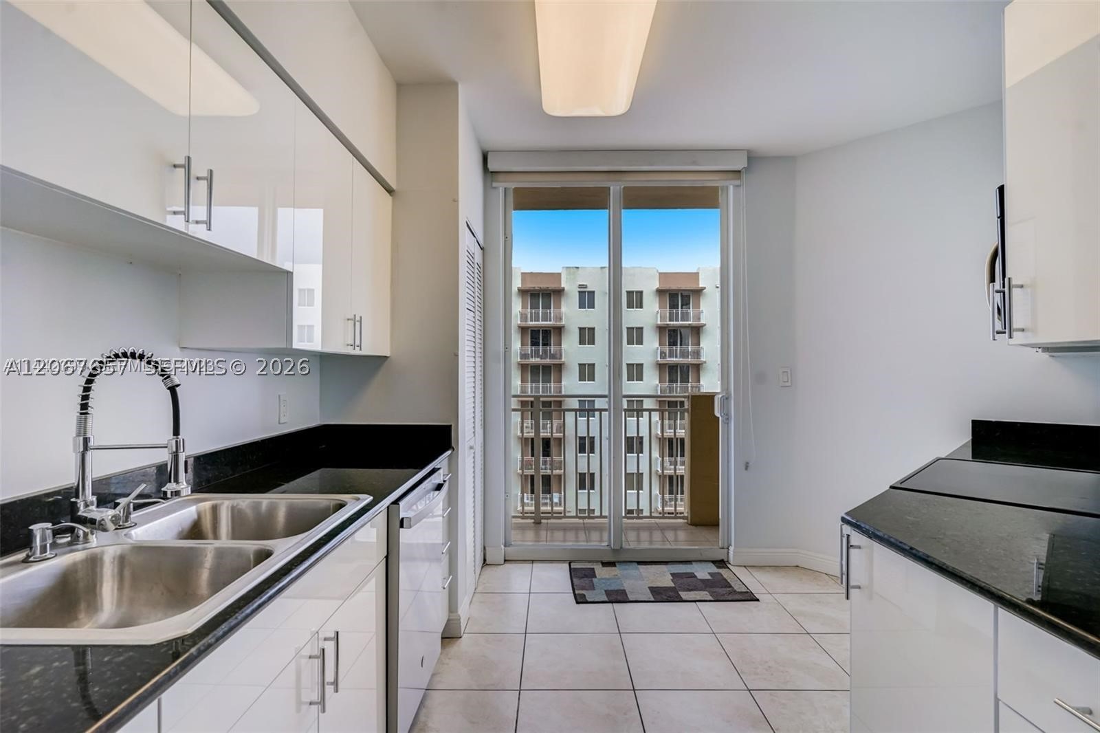 2425 SW 27th Ave #806, Miami FL 33145
