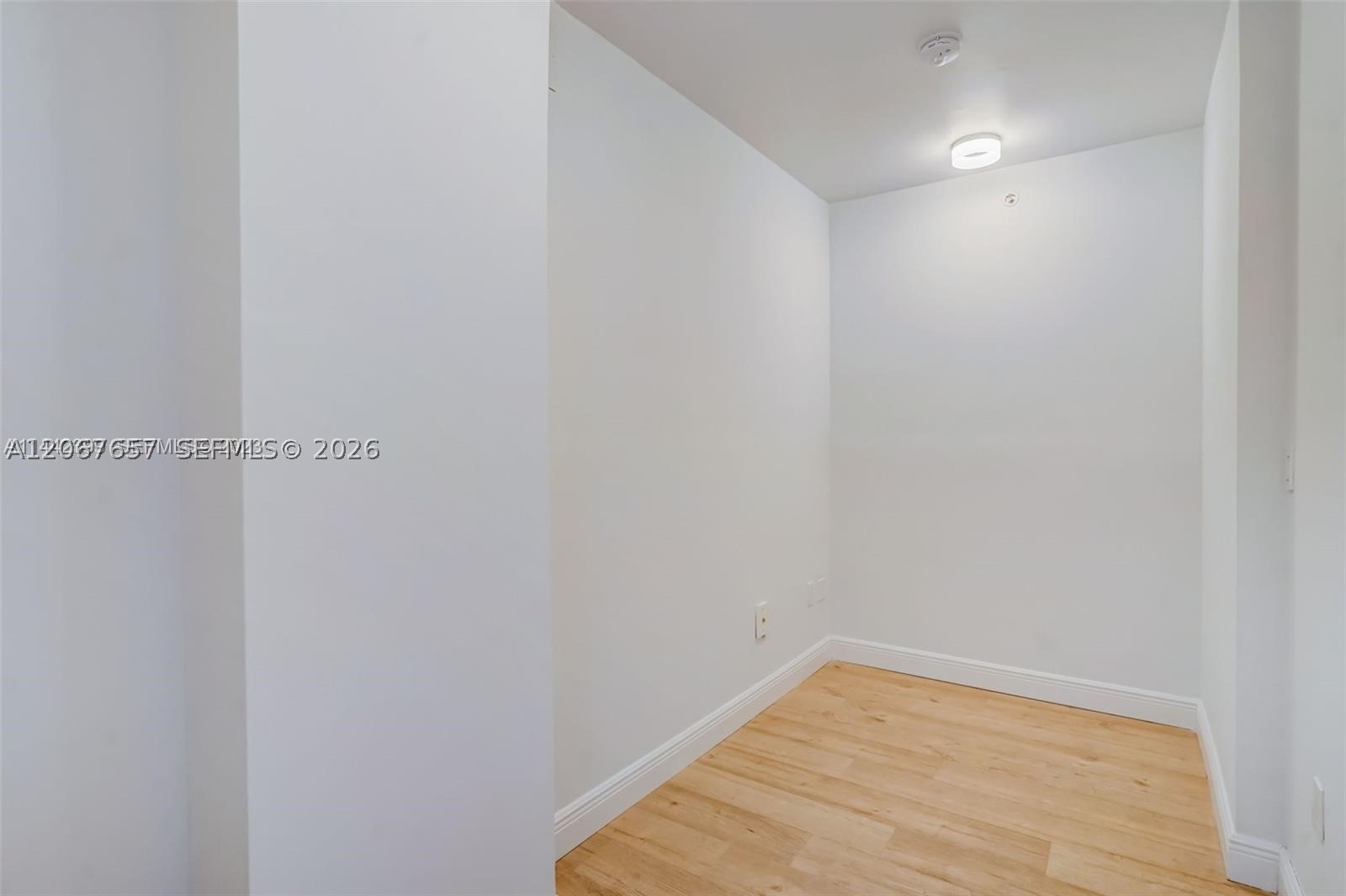2425 SW 27th Ave #806, Miami FL 33145