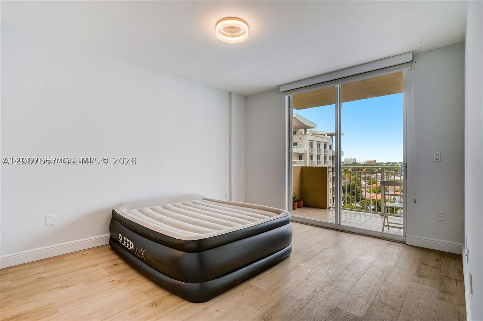 2425 SW 27th Ave #806, Miami FL 33145