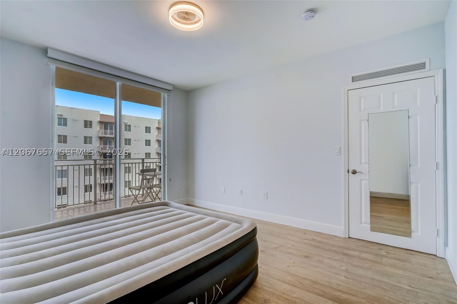 2425 SW 27th Ave #806, Miami FL 33145