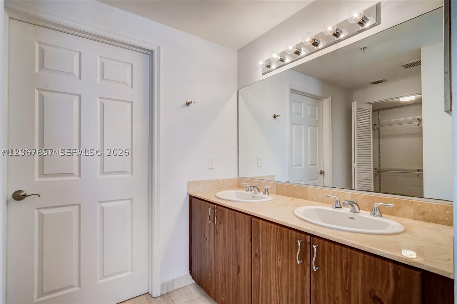 2425 SW 27th Ave #806, Miami FL 33145
