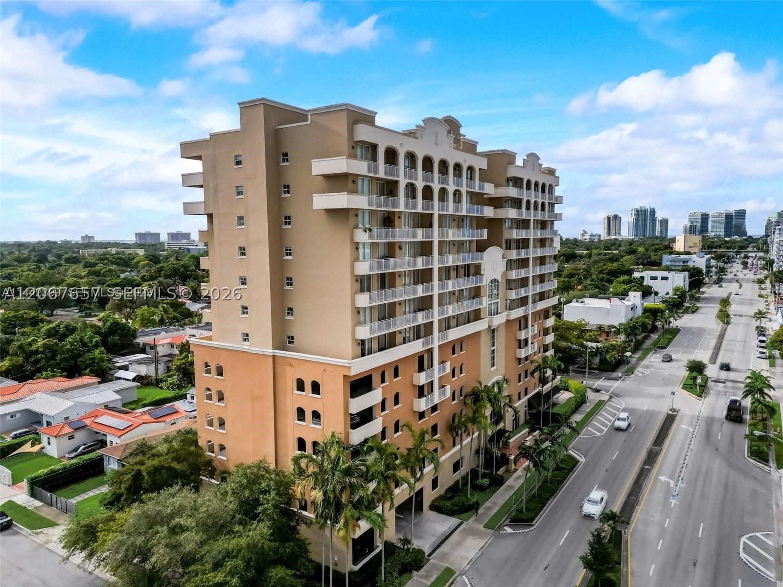 2425 SW 27th Ave #806, Miami FL 33145