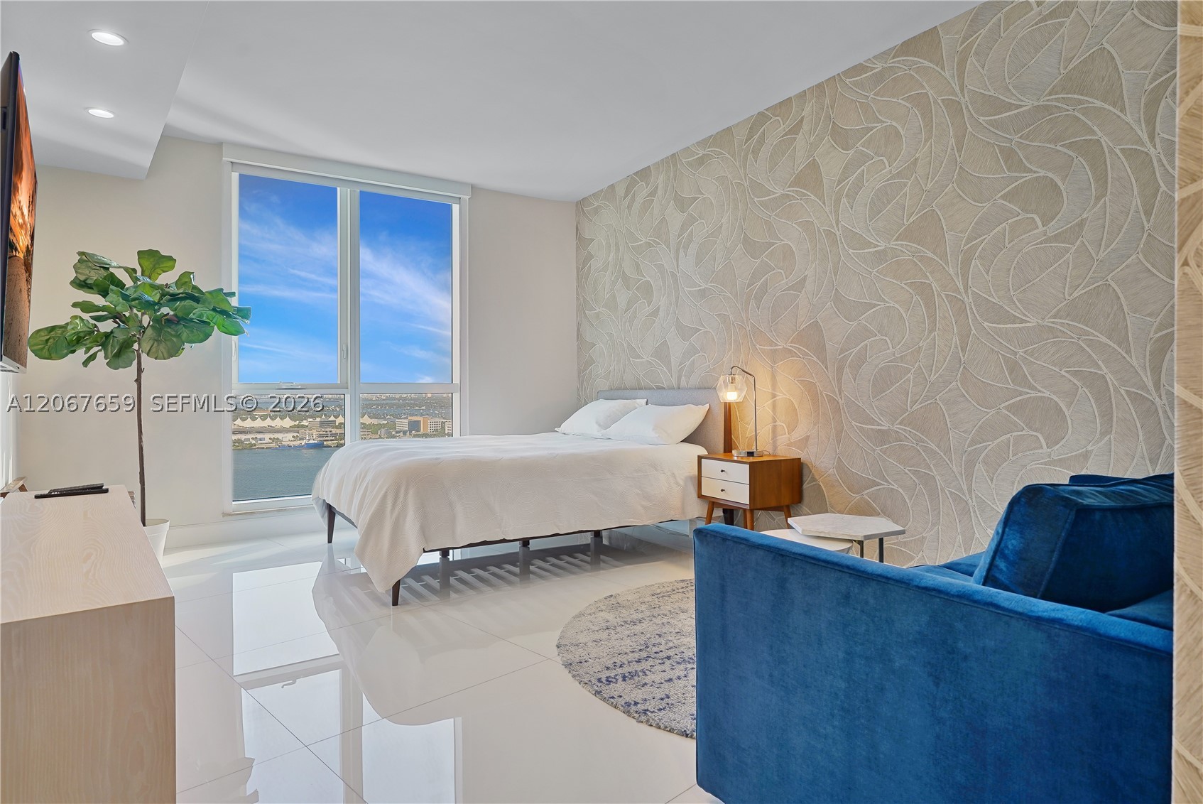 901 Brickell Key Blvd #2507, Miami FL 33131