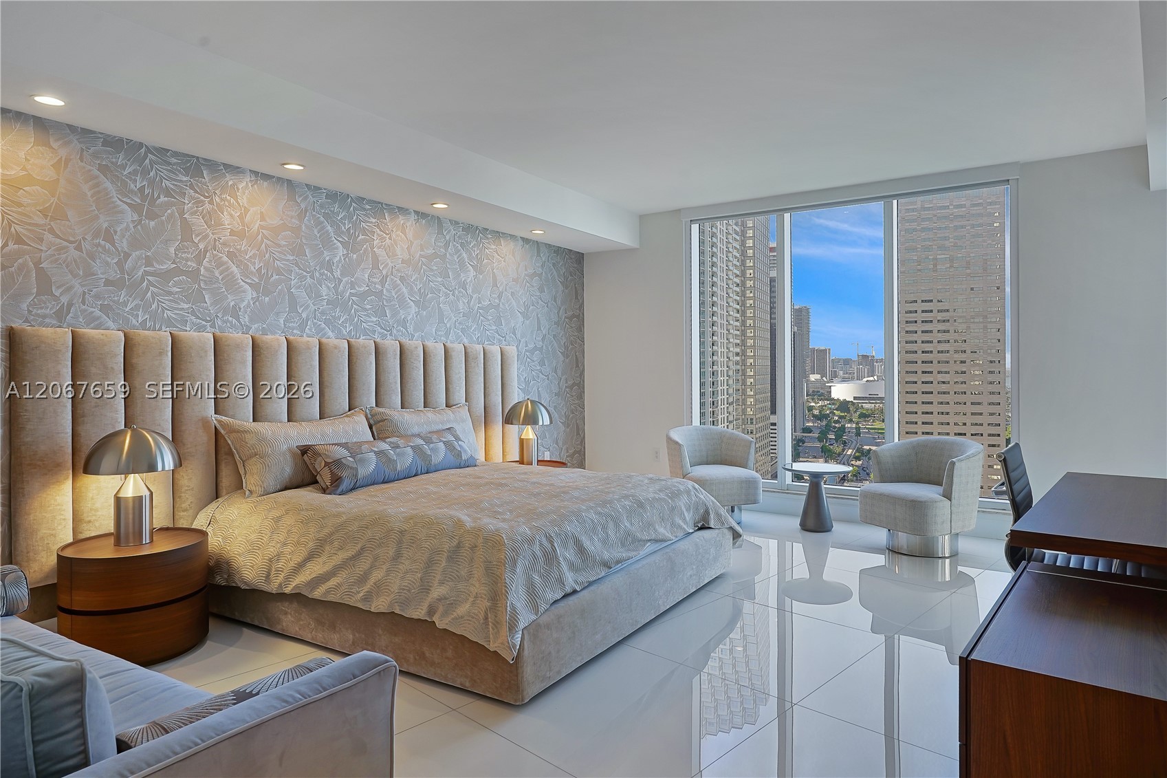 901 Brickell Key Blvd #2507, Miami FL 33131