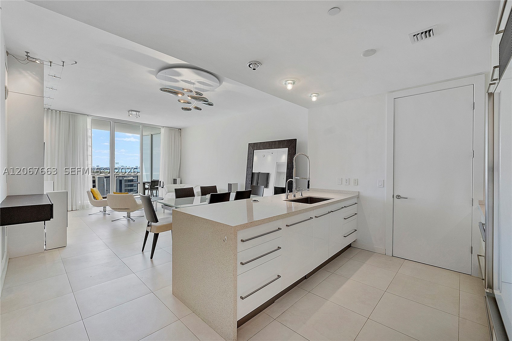 15811 Collins Ave #902, Sunny Isles Beach FL 33160