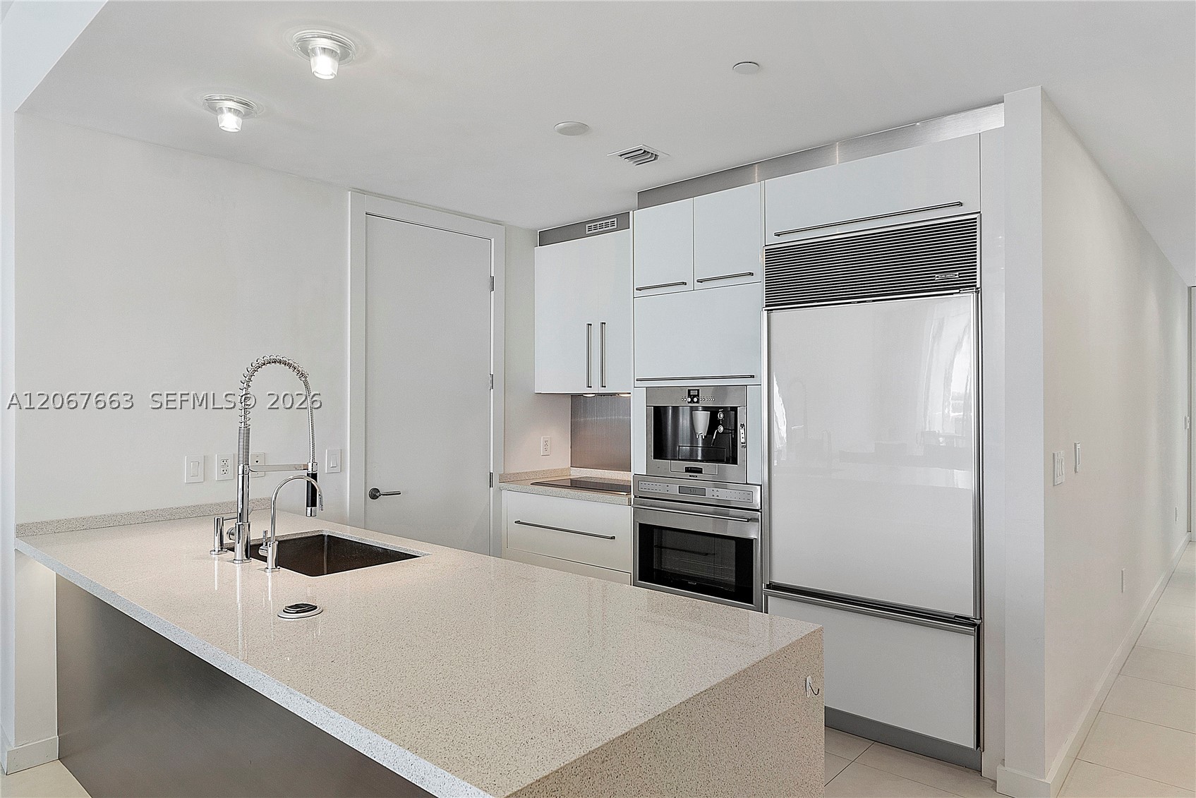 15811 Collins Ave #902, Sunny Isles Beach FL 33160
