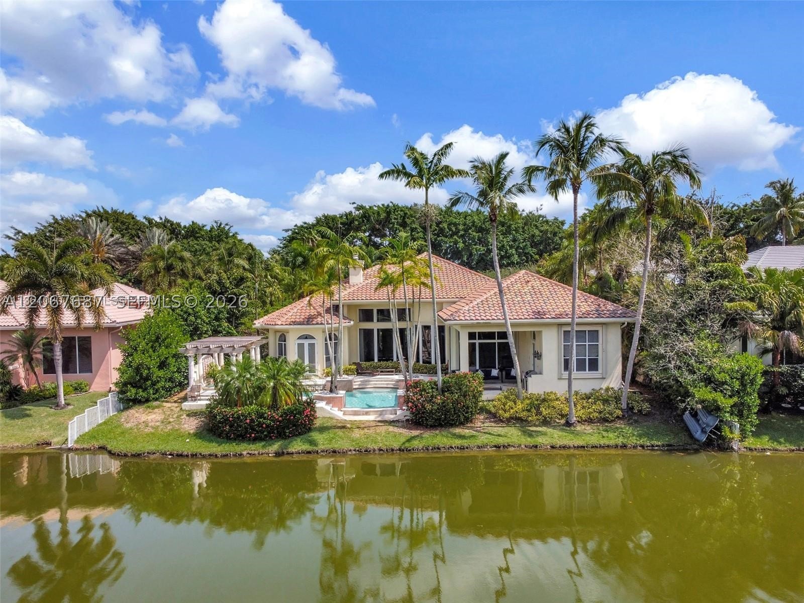 10430 Kestrel St, Plantation FL 33324