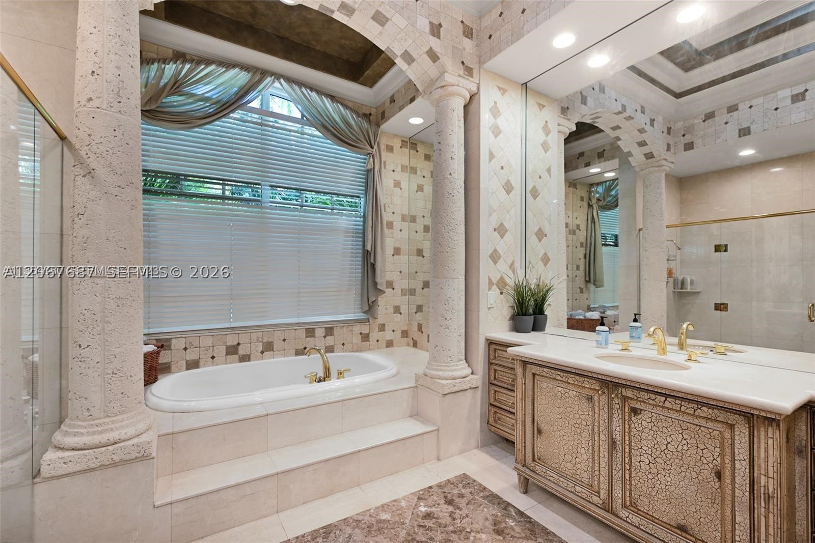 10430 Kestrel St, Plantation FL 33324