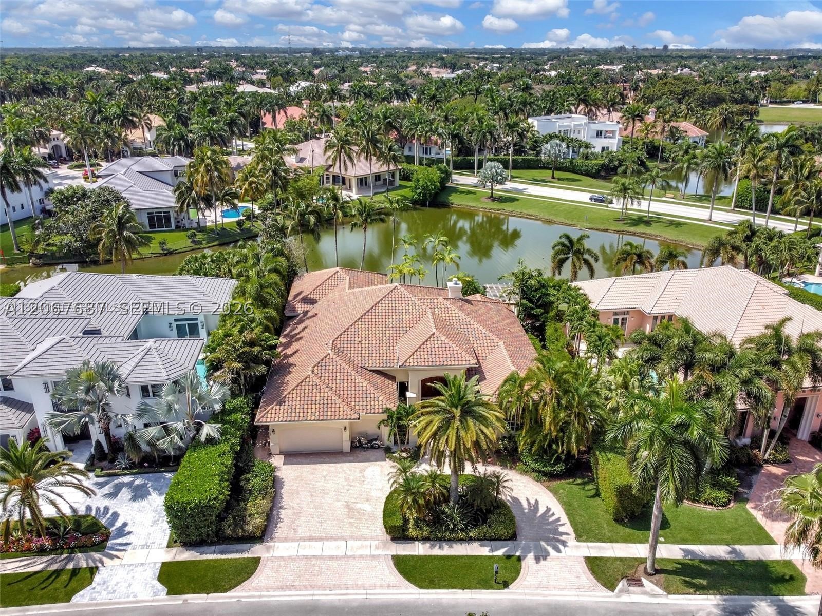 10430 Kestrel St, Plantation FL 33324