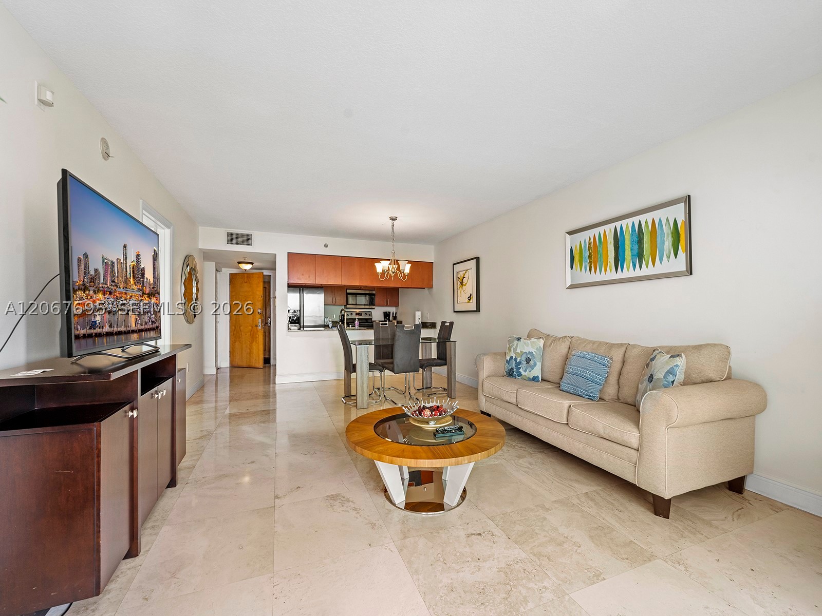 1200 Brickell Bay Dr #4019, Miami FL 33131