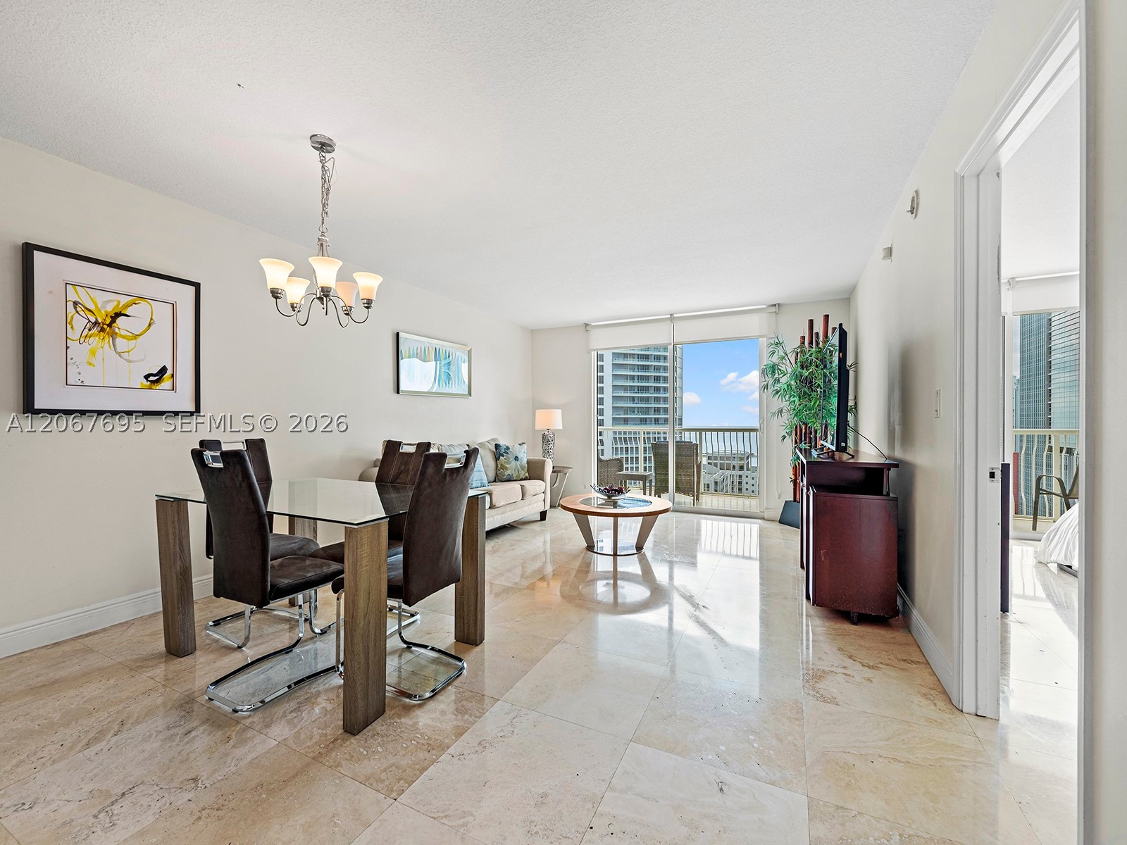 1200 Brickell Bay Dr #4019, Miami FL 33131