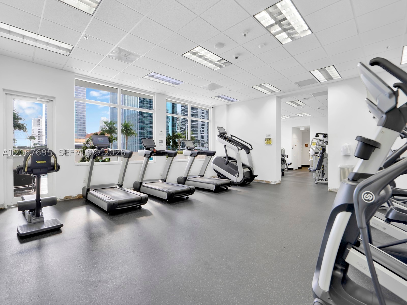1200 Brickell Bay Dr #4019, Miami FL 33131