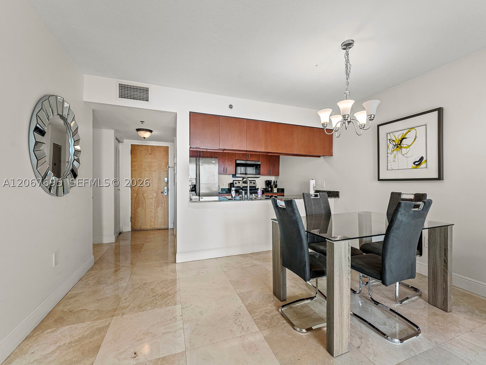 1200 Brickell Bay Dr #4019, Miami FL 33131