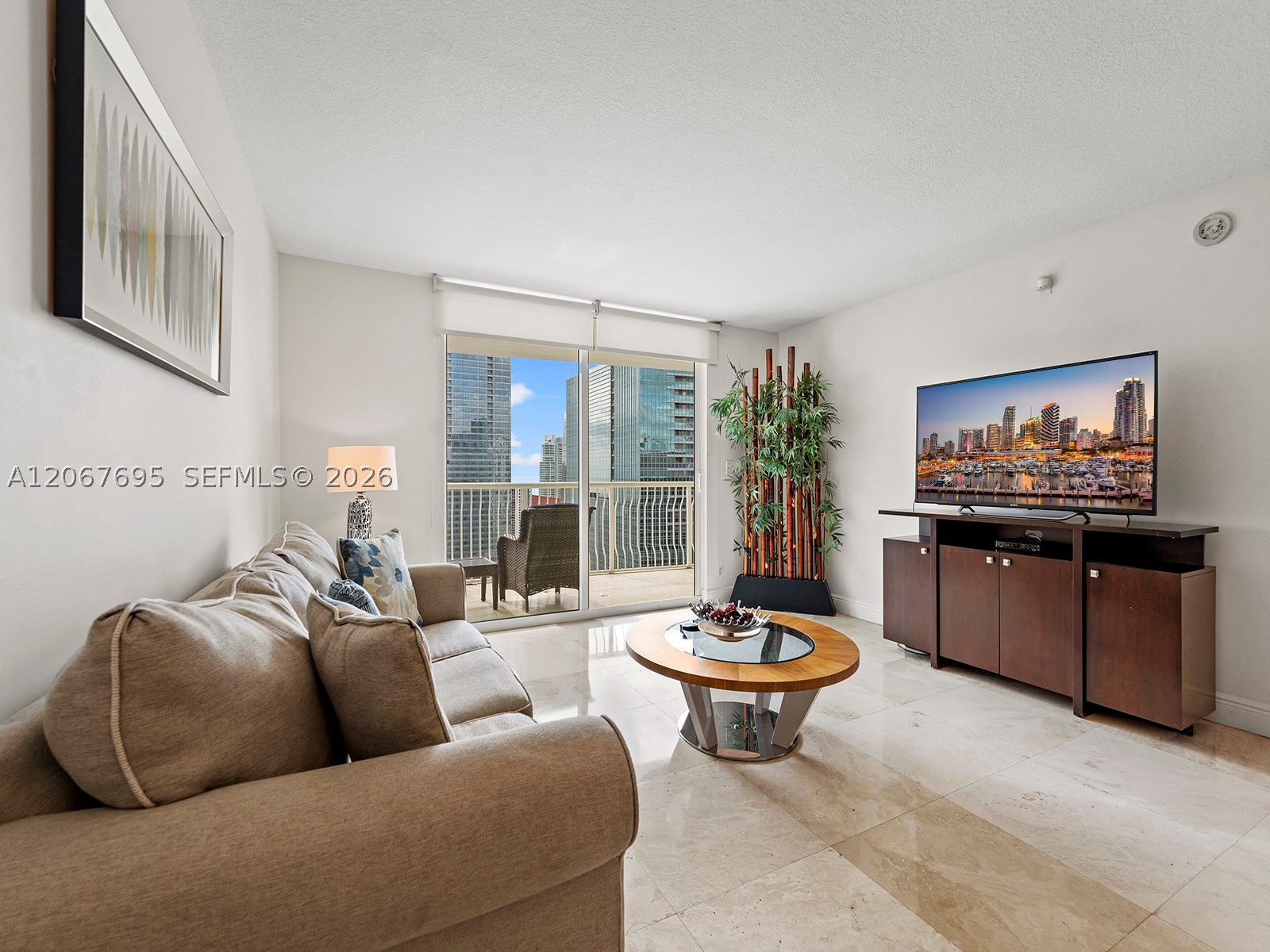 1200 Brickell Bay Dr #4019, Miami FL 33131