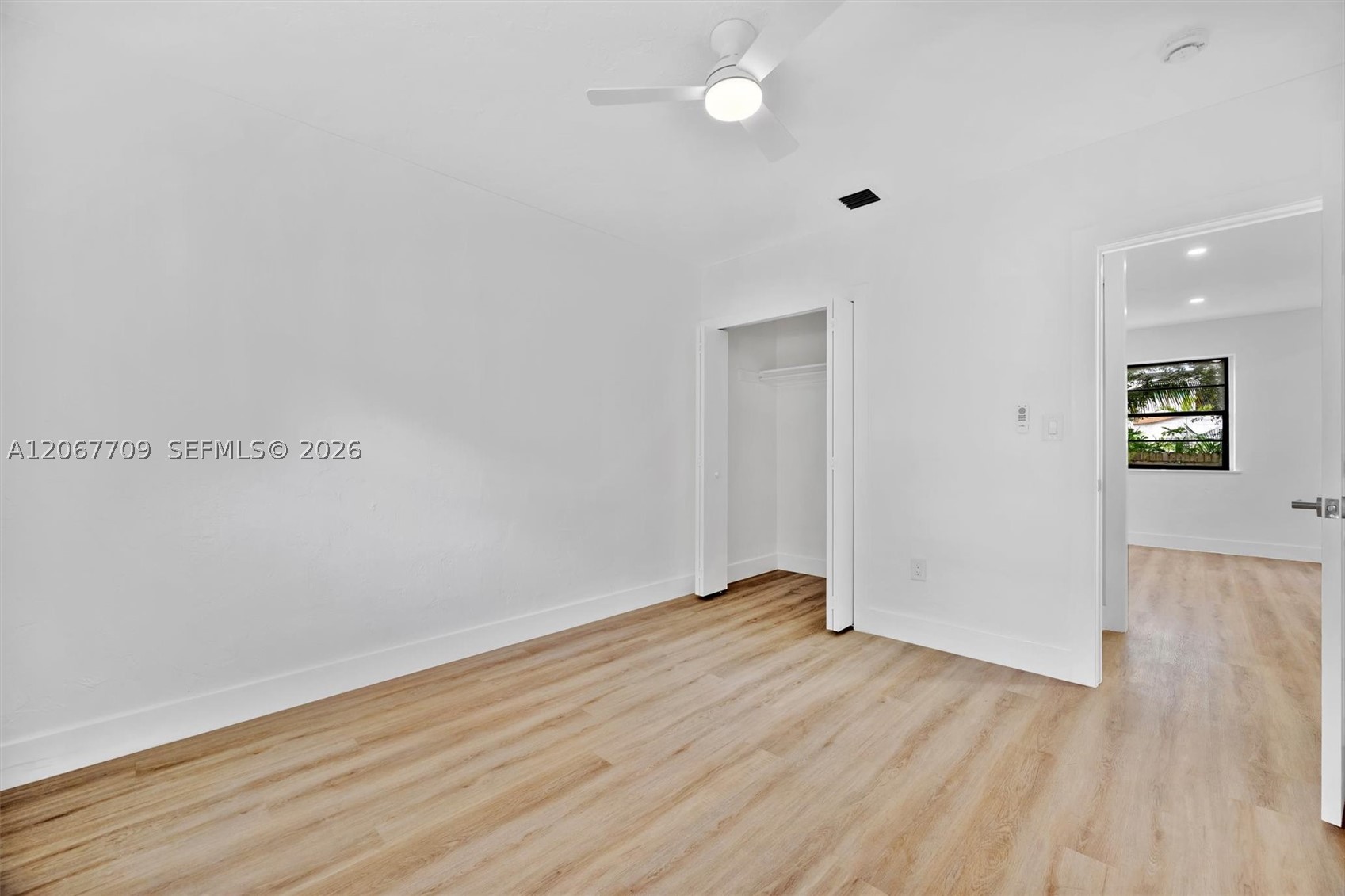 1521 NW 33rd St, Miami FL 33142