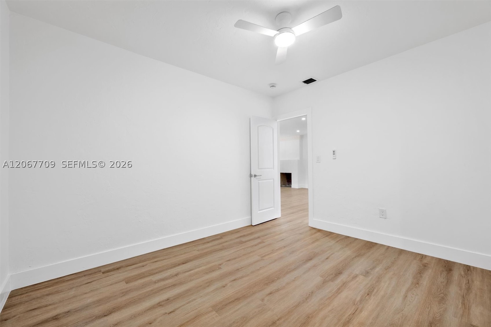1521 NW 33rd St, Miami FL 33142