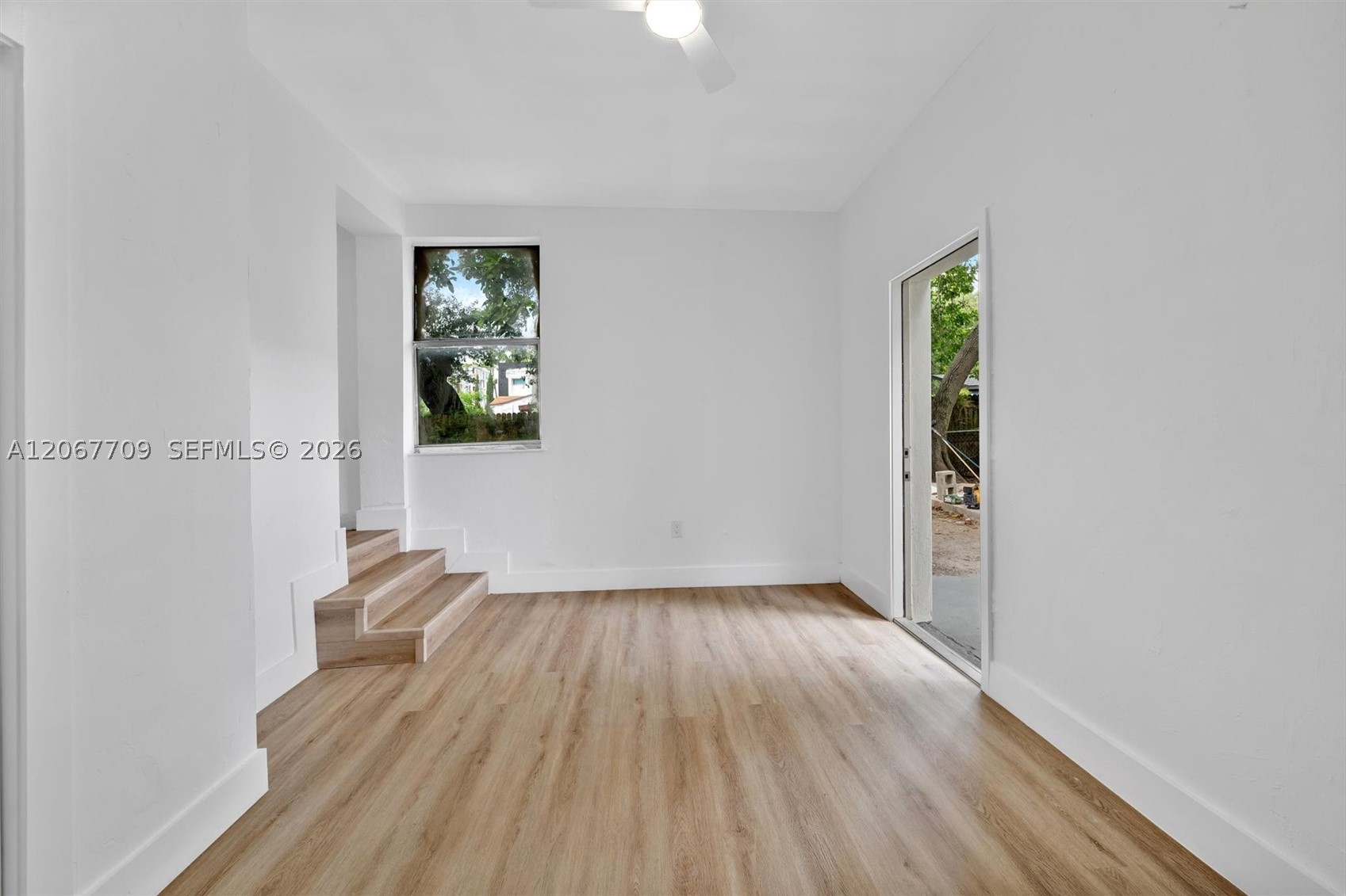 1521 NW 33rd St, Miami FL 33142