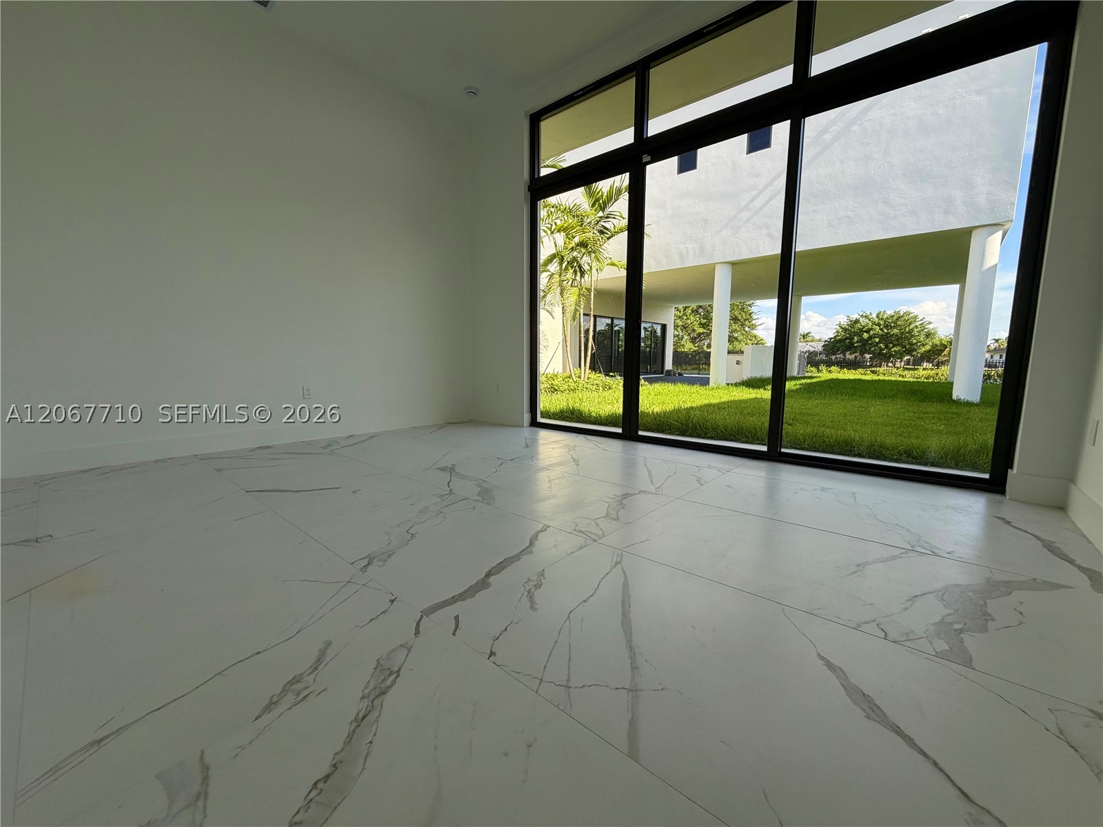 16752 S Botaniko Dr S, Weston FL 33326