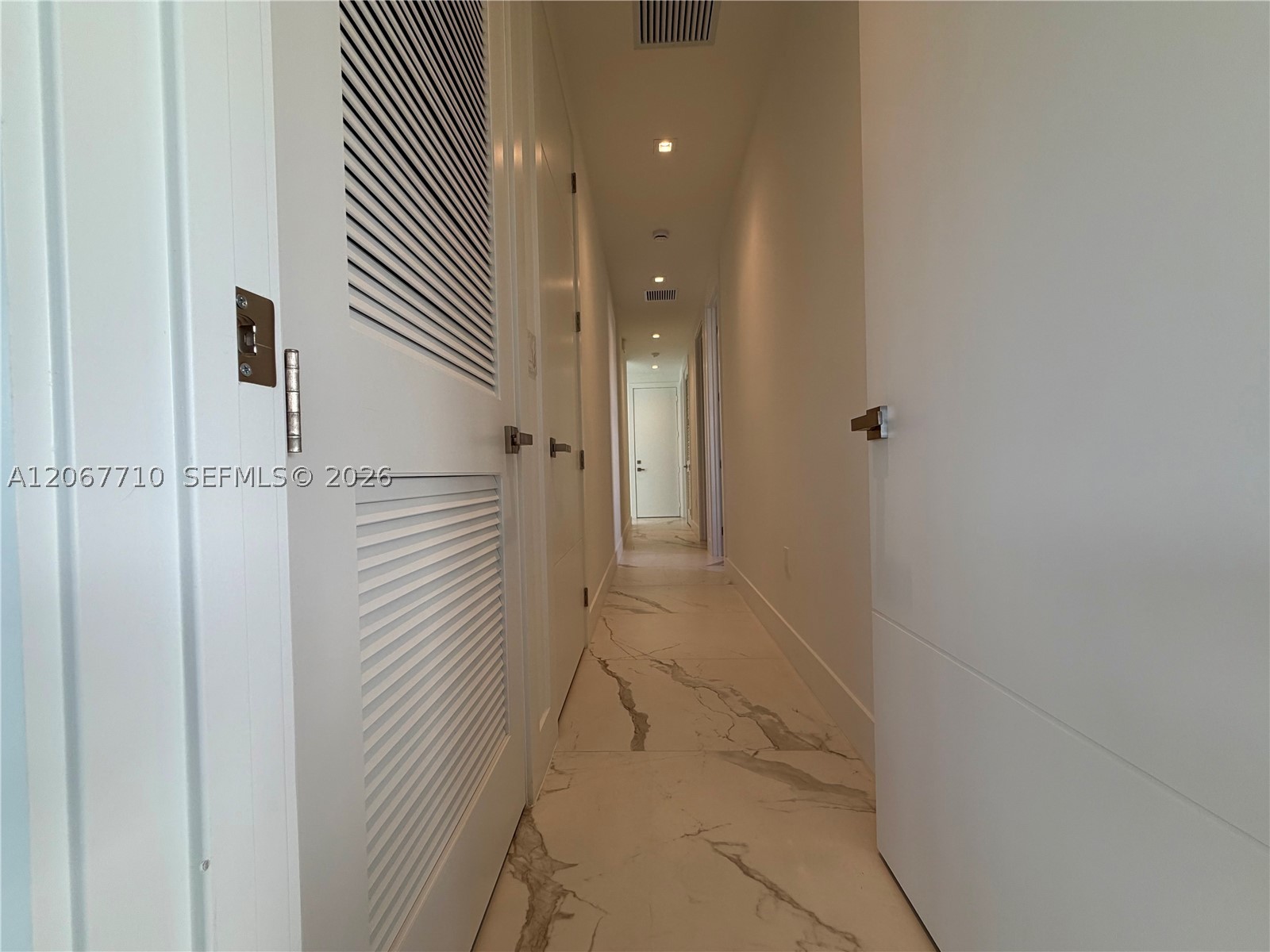 16752 S Botaniko Dr S, Weston FL 33326