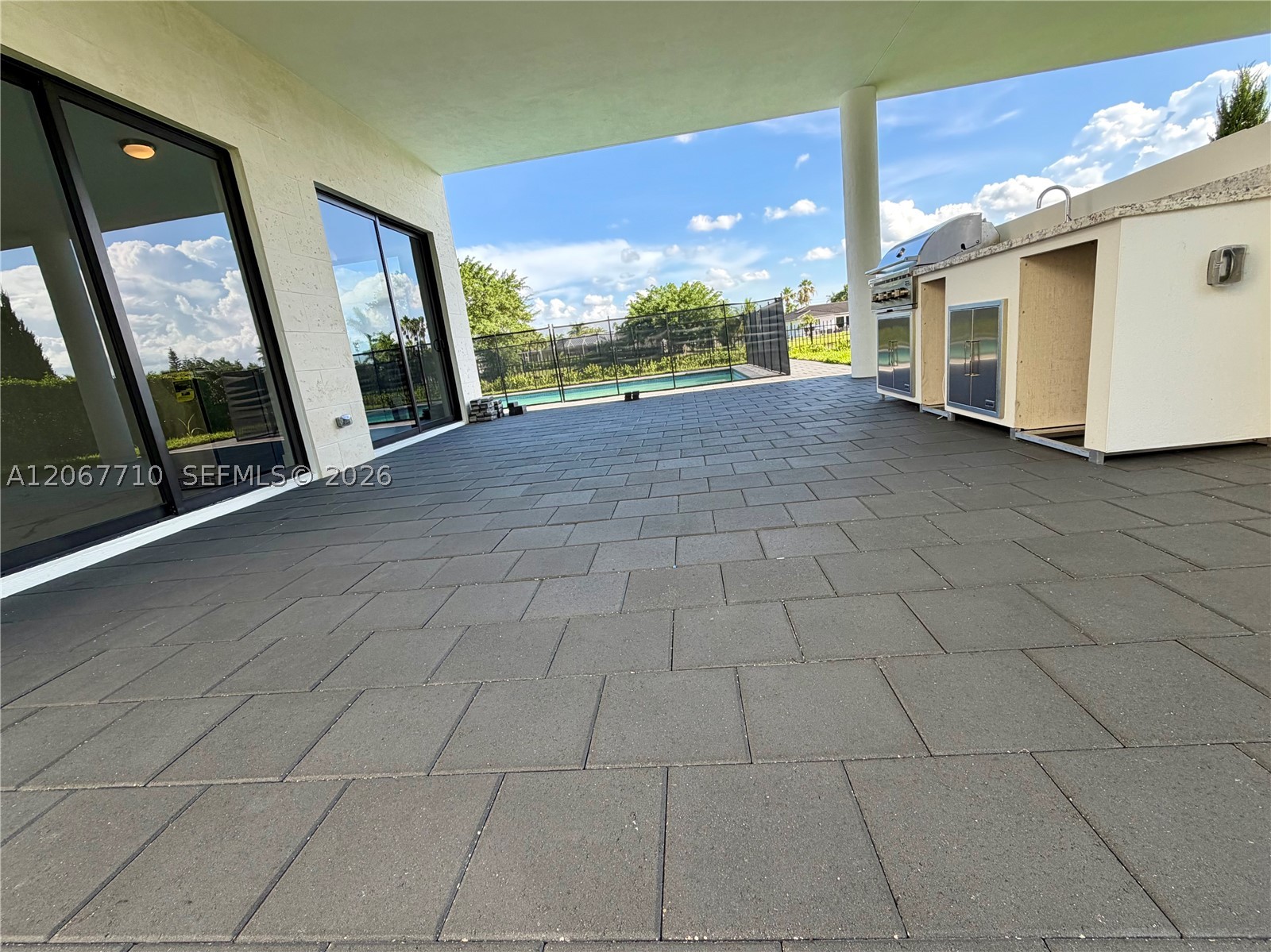 16752 S Botaniko Dr S, Weston FL 33326
