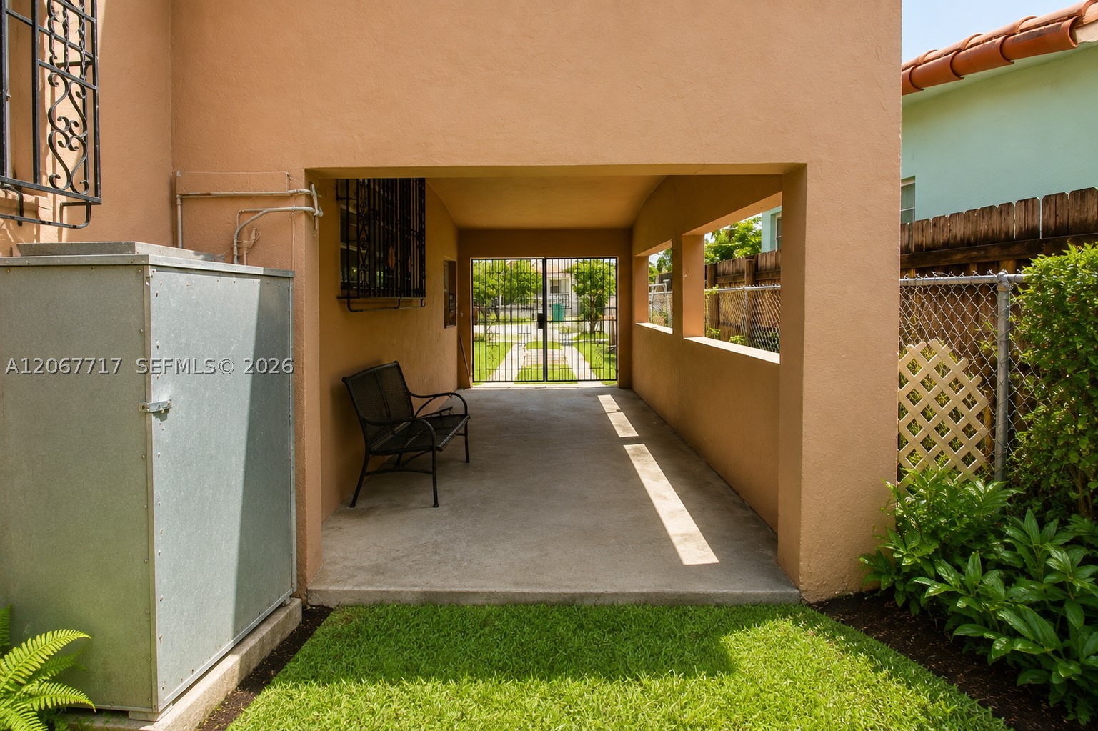 2347 SW 2nd St, Miami FL 33135