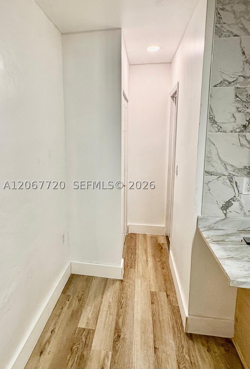 1318 NW 34th St, Miami FL 33142