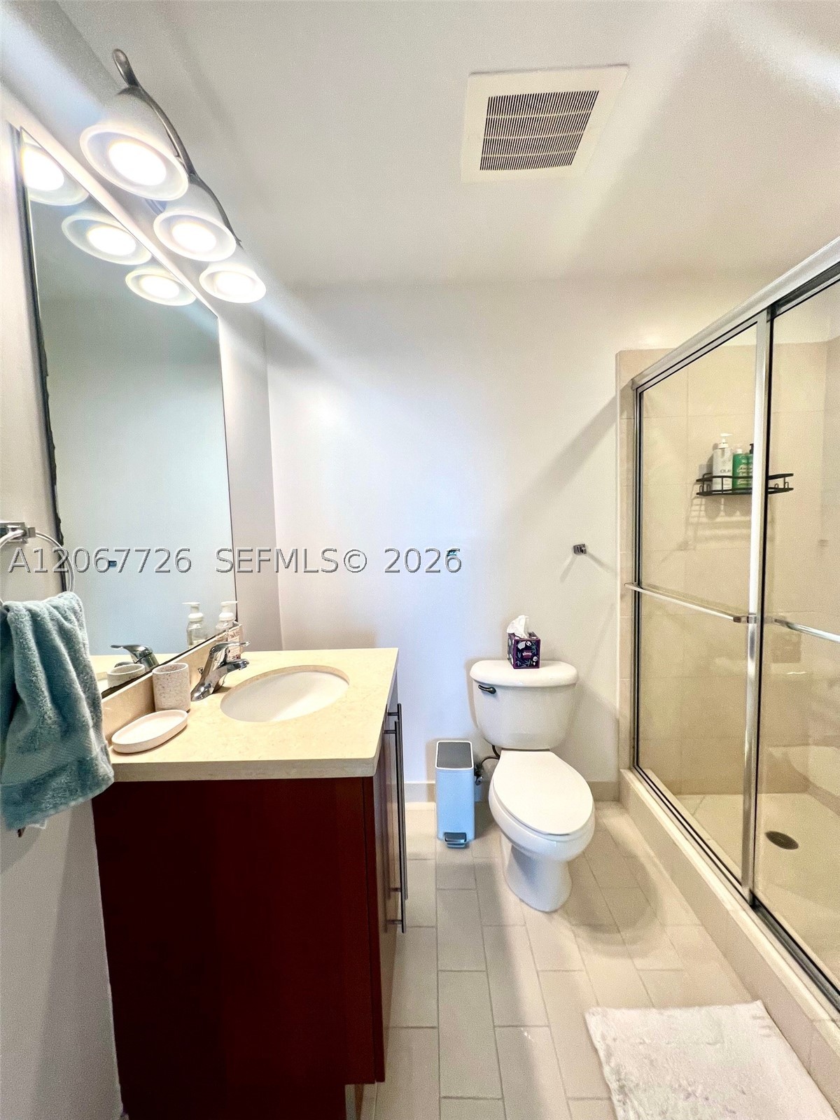 1111 SW 1st Ave #3214, Miami FL 33130