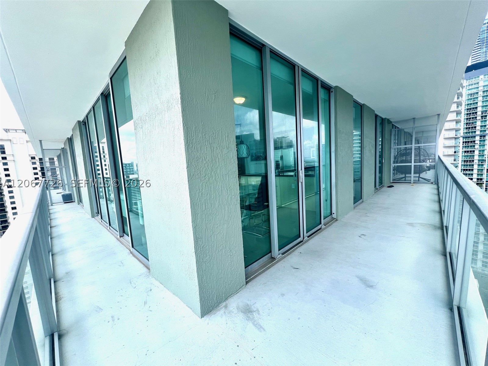 1111 SW 1st Ave #3214, Miami FL 33130