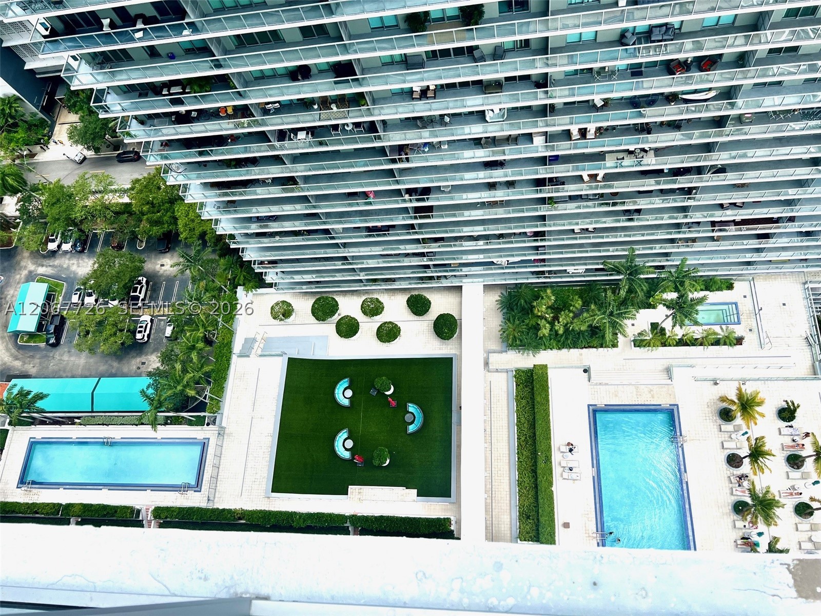 1111 SW 1st Ave #3214, Miami FL 33130