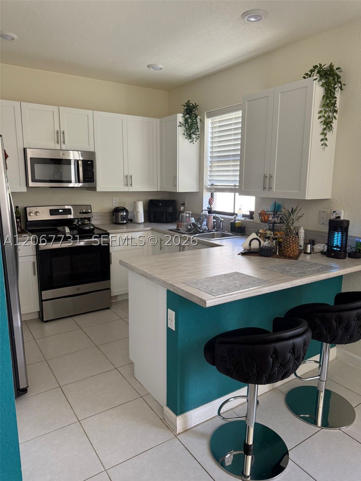 3382 W 112th St, Hialeah FL 33018