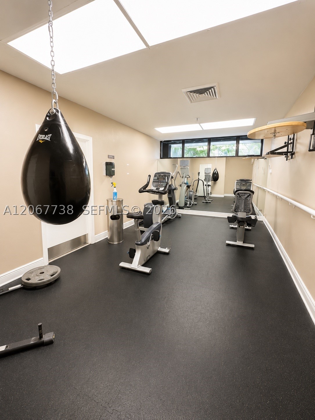 520 Brickell Key Dr #A1710, Miami FL 33131