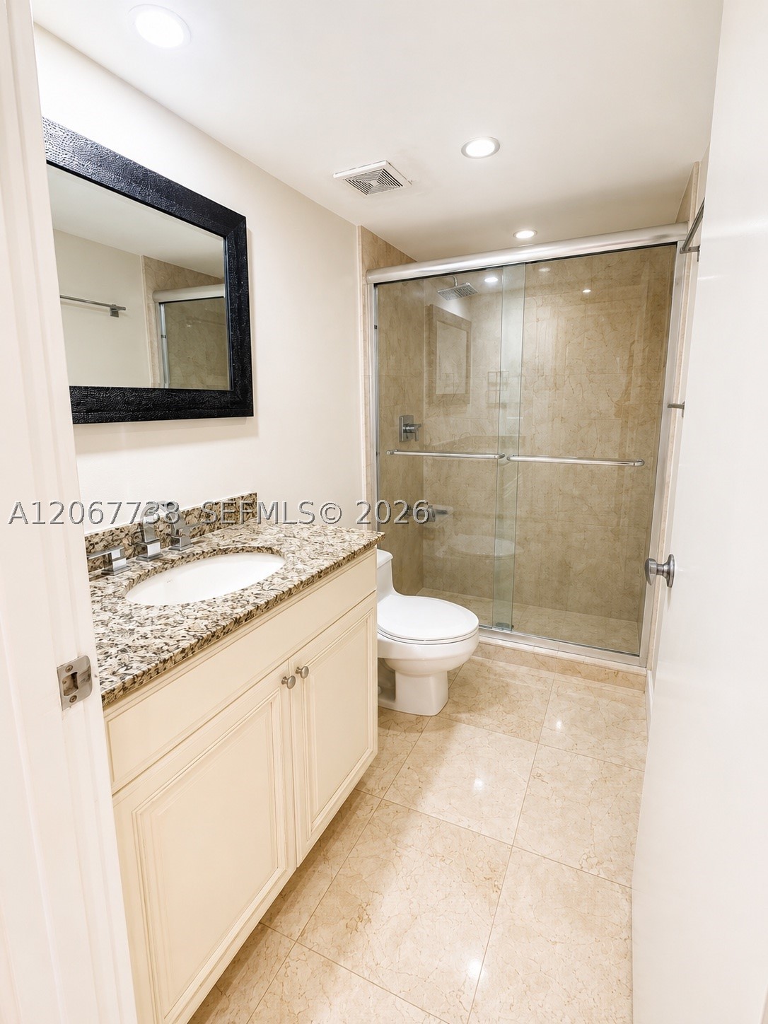 520 Brickell Key Dr #A1710, Miami FL 33131