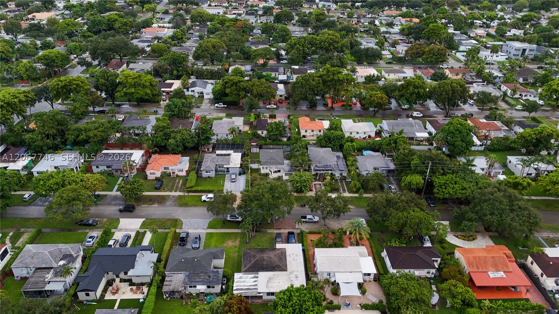 6250 NW 41st St, Virginia Gardens FL 33166