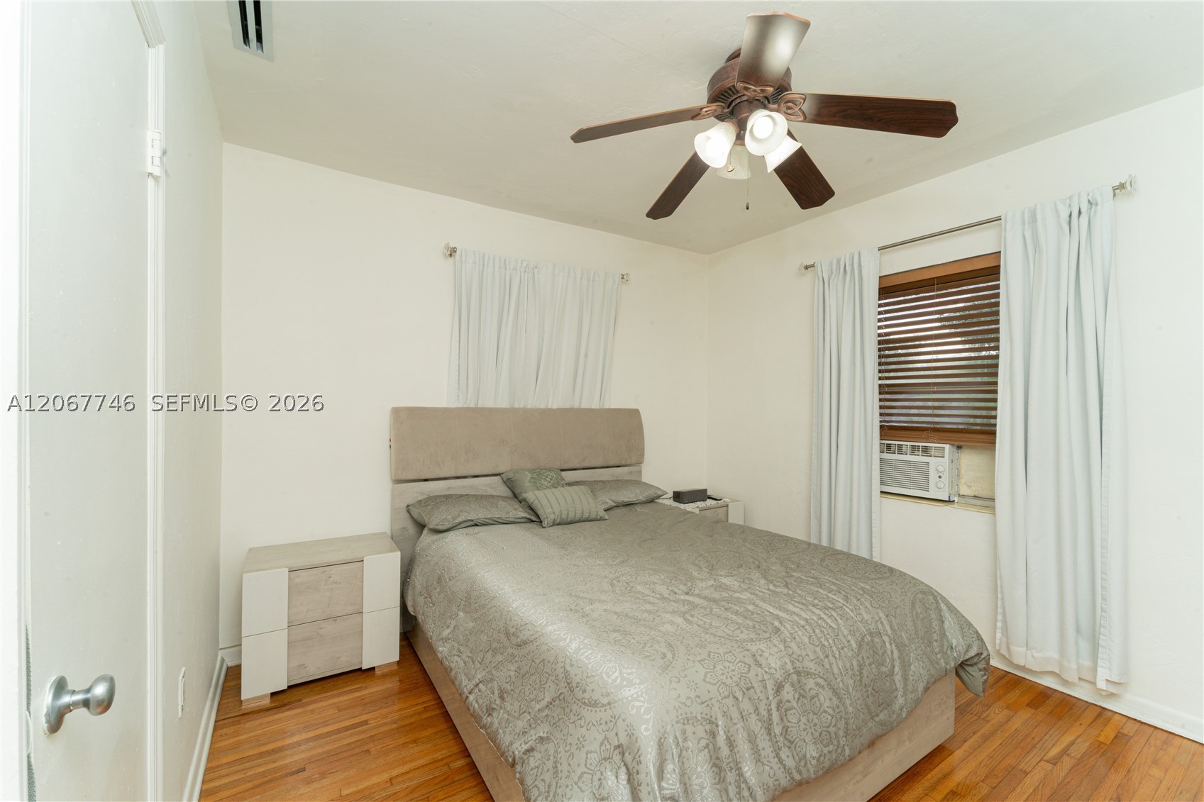 6250 NW 41st St, Virginia Gardens FL 33166