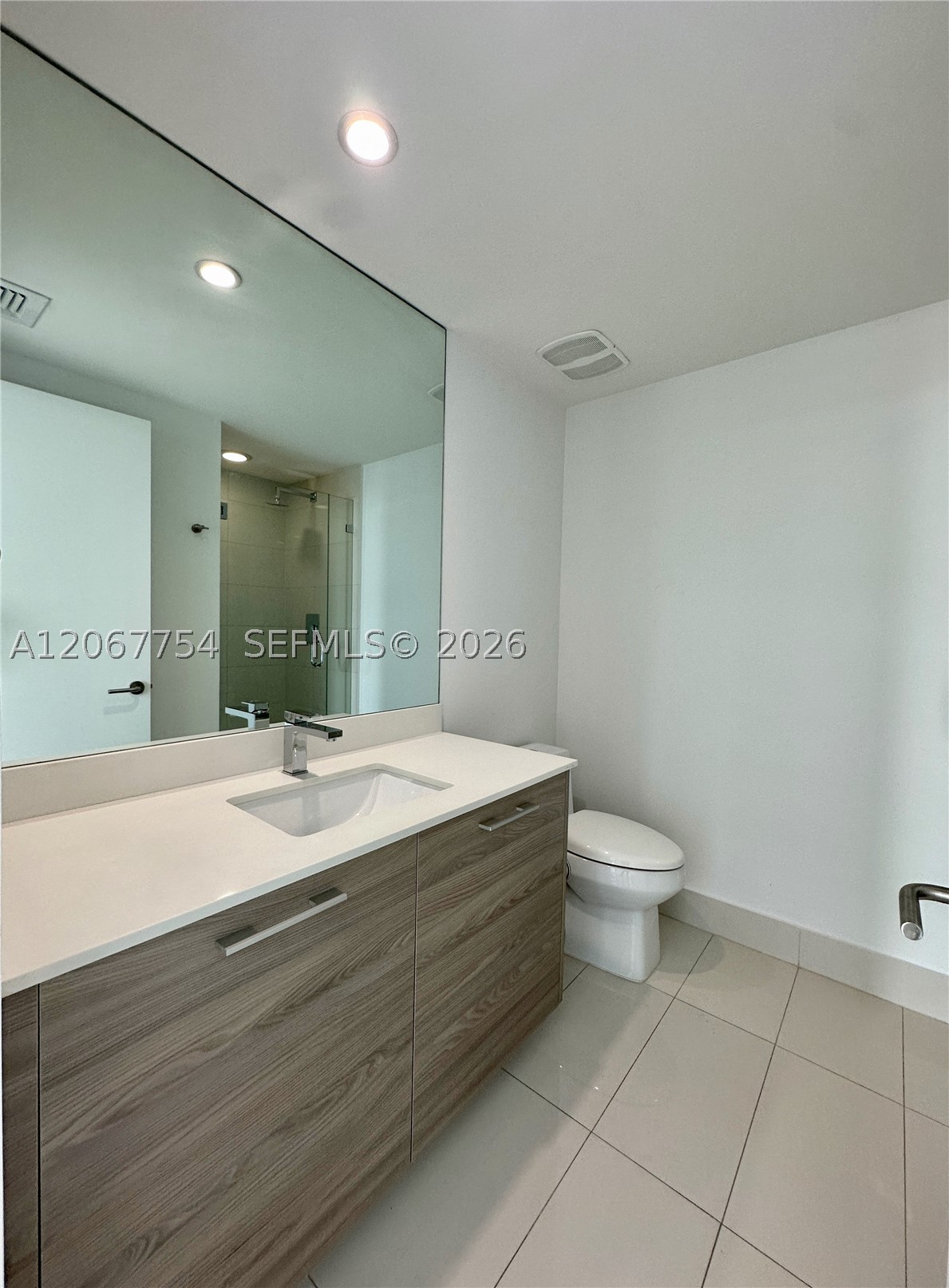 1300 S Miami #4209, Miami FL 33130